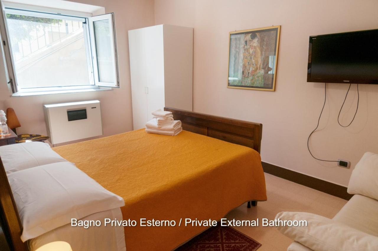 Bed & Breakfast L'euforbia 2*